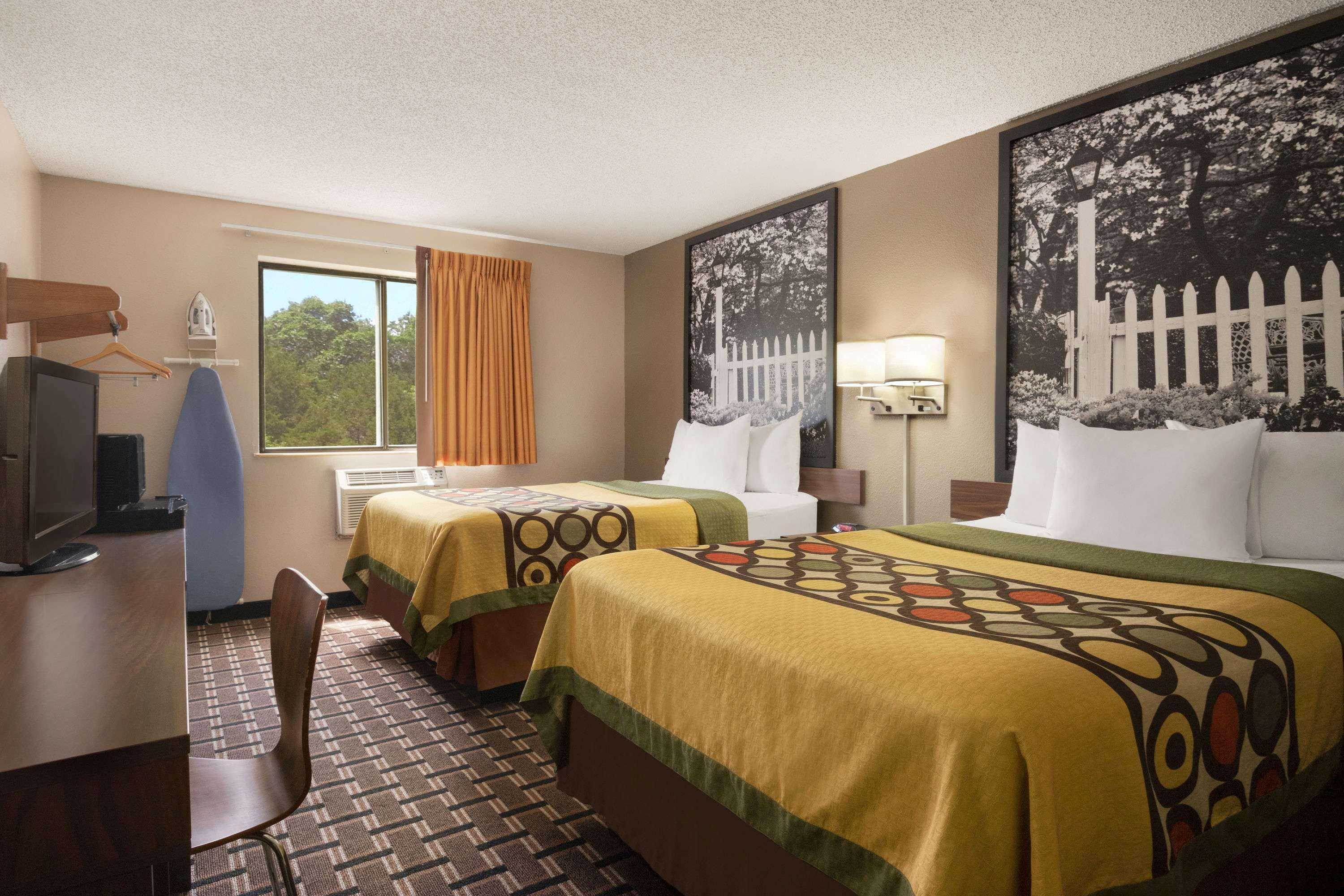 ซูเปอร์ 8 บาย วินด์แฮม เมย์ฟิลด์ Hotel Mayfield ภายนอก รูปภาพ